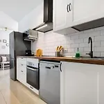 Casa Eri Con Piscina Коральео